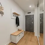 Daire Modern Escape With Private Parking